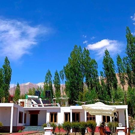 ホテル Ladakh Kingdom, レー エクステリア 写真